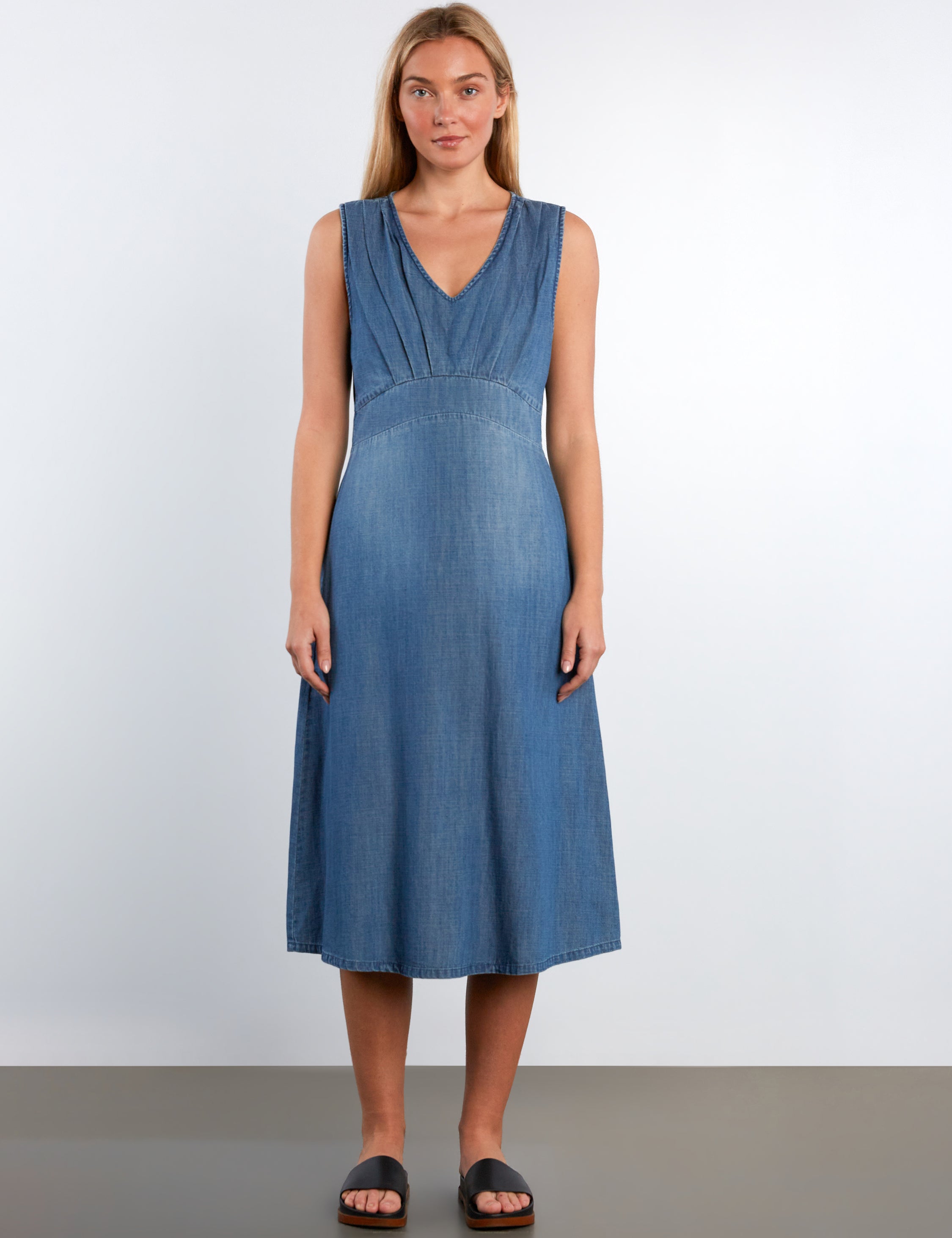 Charlotte Maxi Dress Vintage Denim / XS