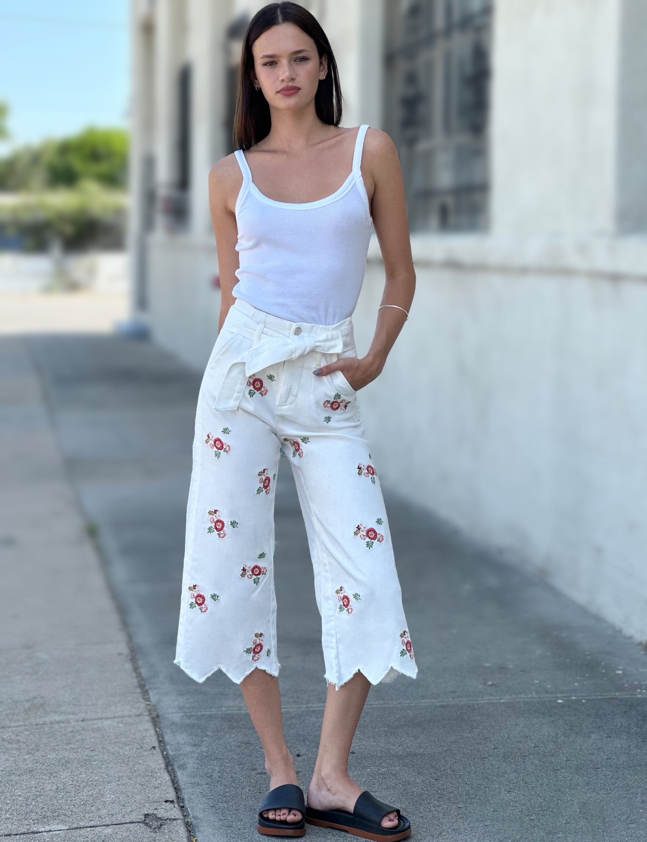 Women's Flower Power Embroidered Tie-Waist Jeans – Wash Lab