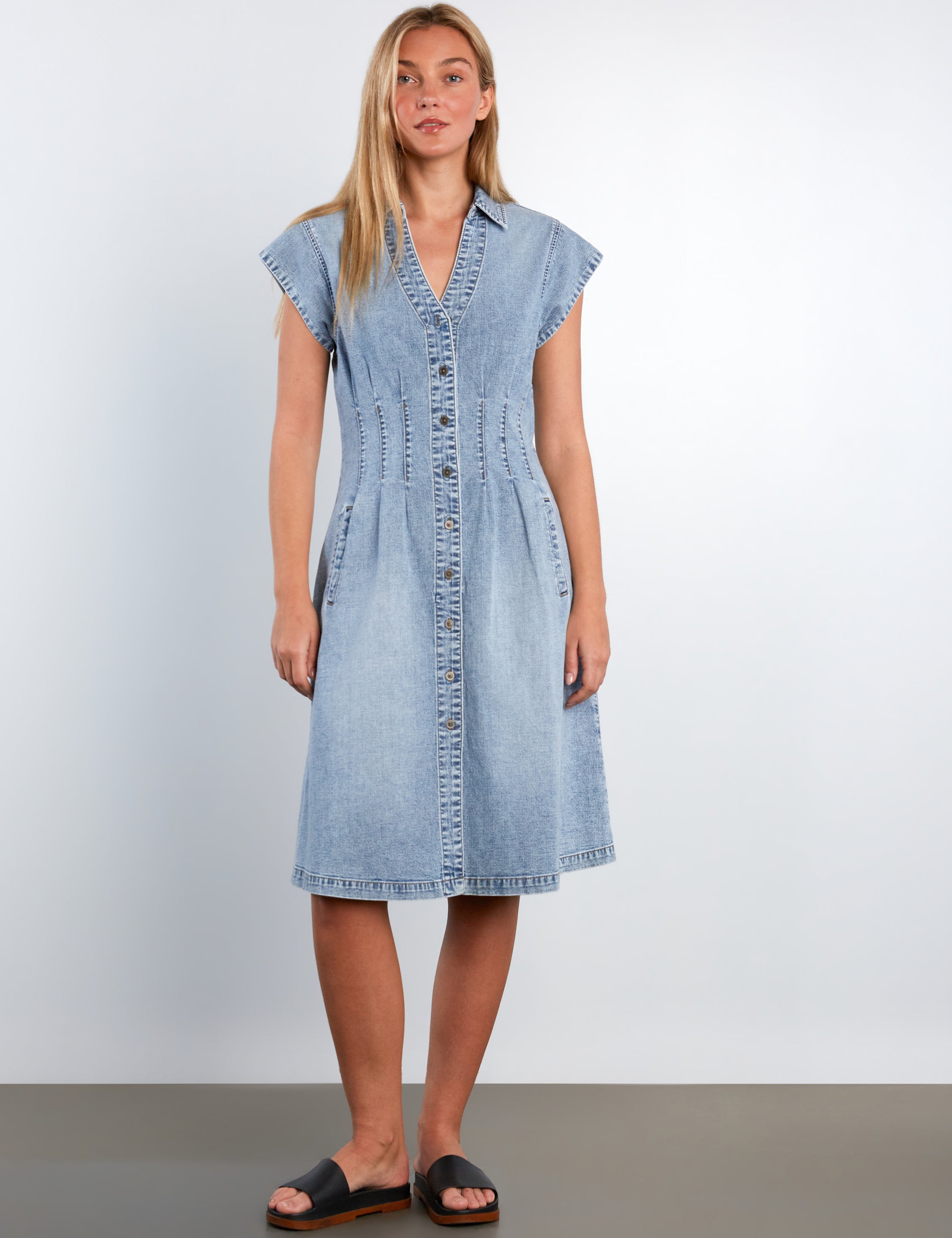 wash lab denim dress Perfect Pleats 39 from shoulder strapless black bridal top Color:Khaki 12 Best Clubbing Outfits