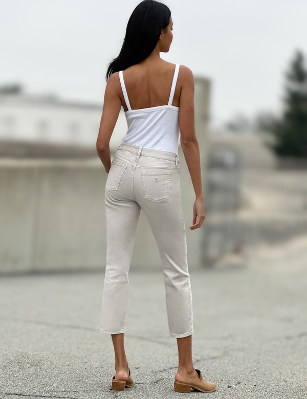 No Frill Cool-Girl Jeans