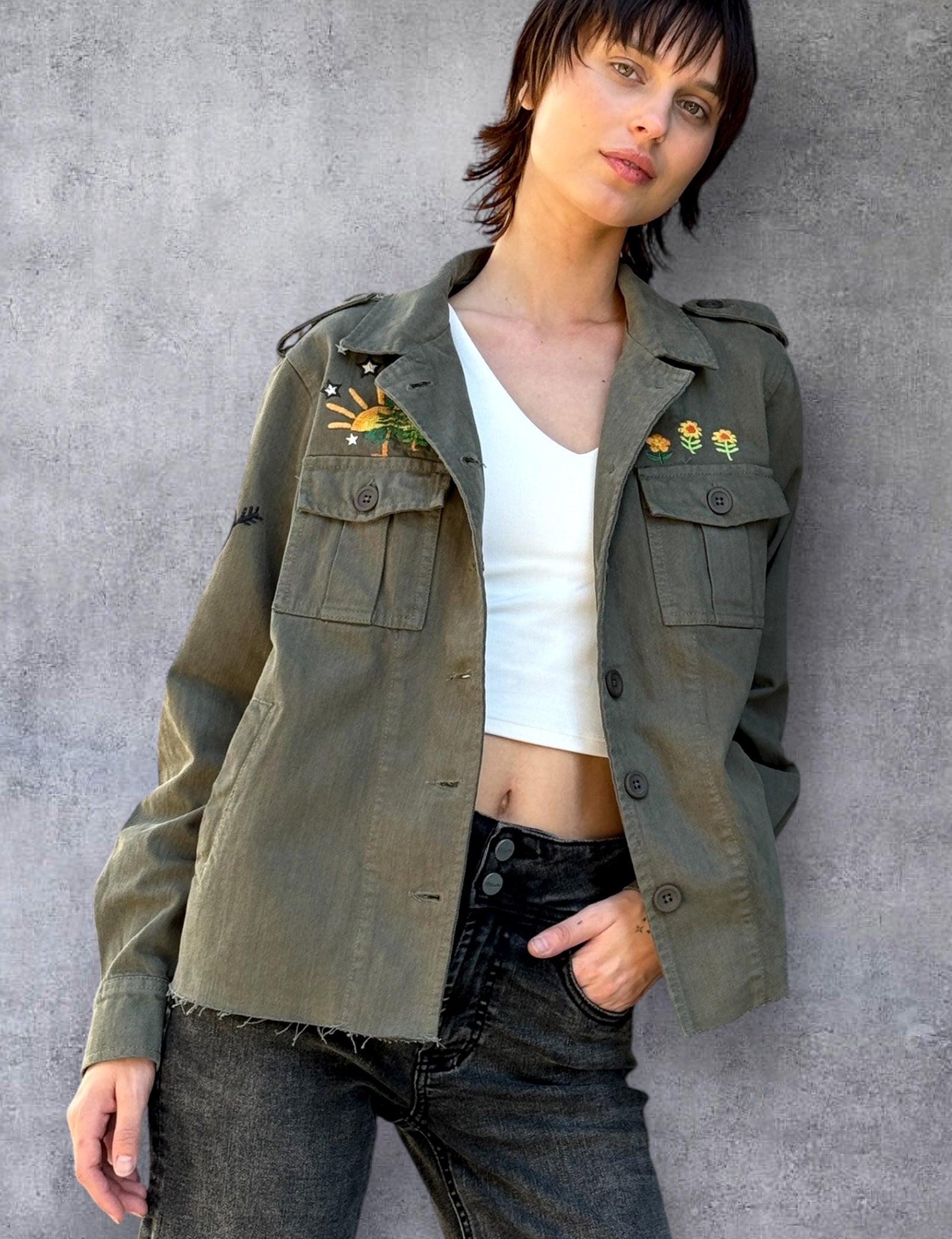 BT6804J_Amy_V10_1600x.jpg?v=