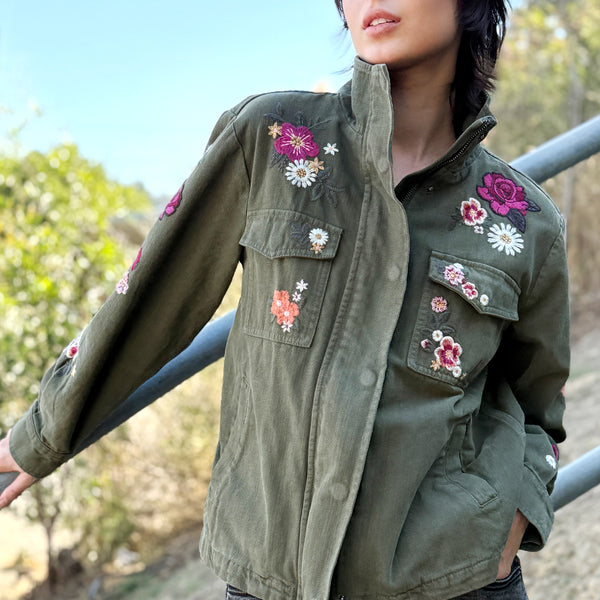 BT7156J_V12_600x600_crop_cente