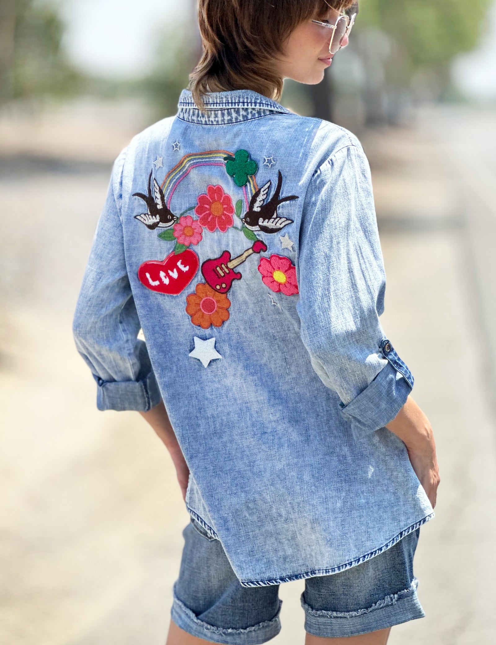 トップス Bowling Shirt - Bird Embroidery Denim Women's Birds of a Feather Denim Embroidered Shirt – Billy T