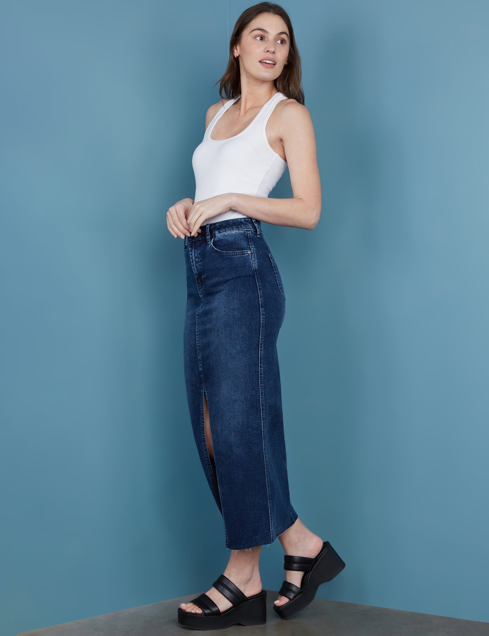 スカート 人気 デニム center slit denim midi skirt レディース ワンウォッシュ s