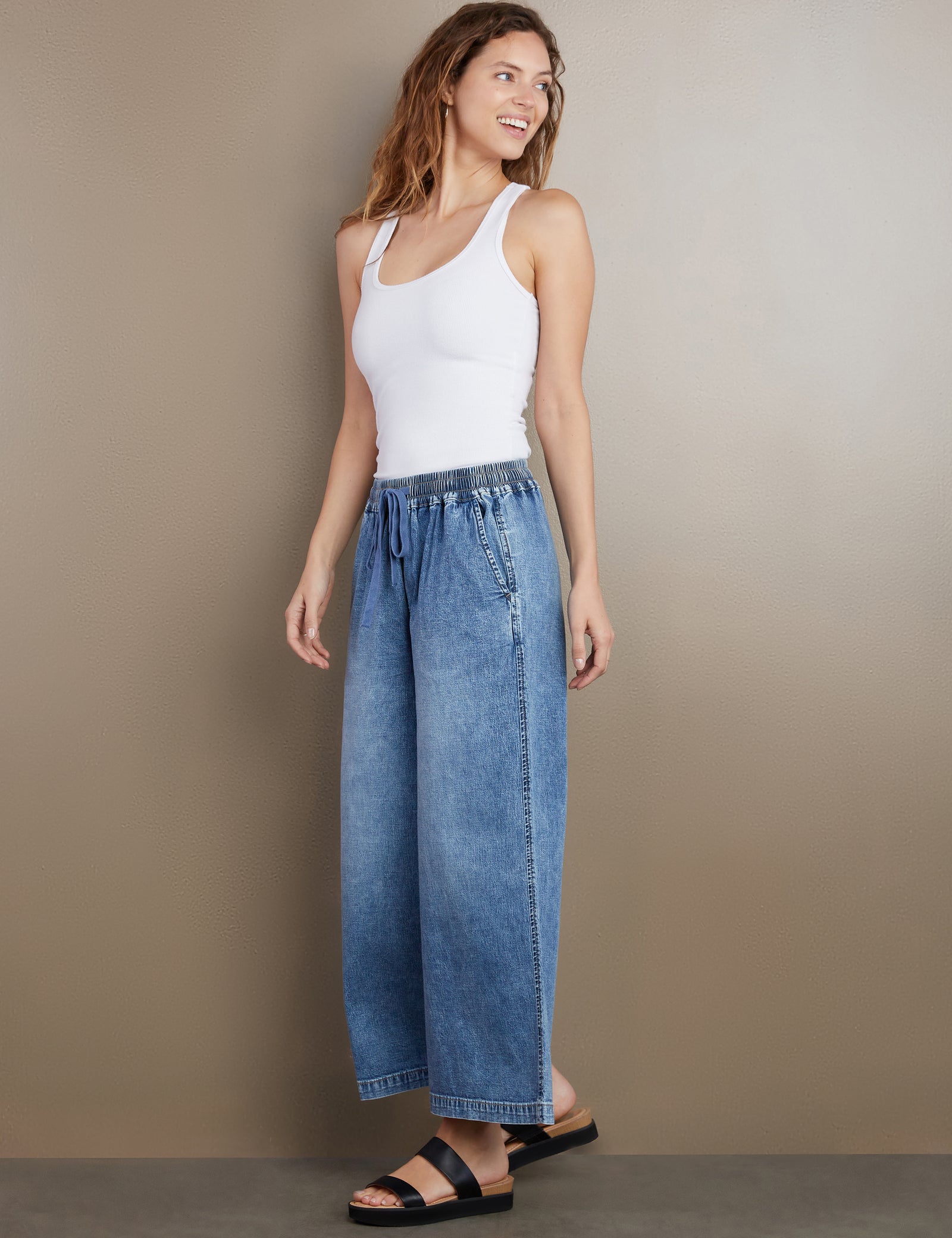 Pull on Denim Cropped Wide Leg Jeans - Main Image