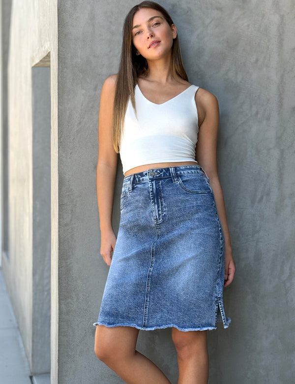 Fray Hem Short Jean Skirt