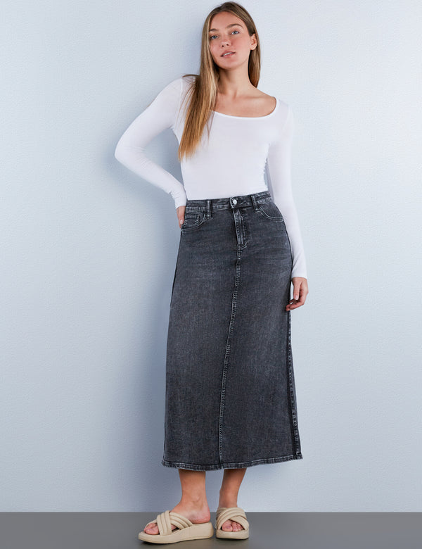 Maria Patch Maxi Denim Skirt