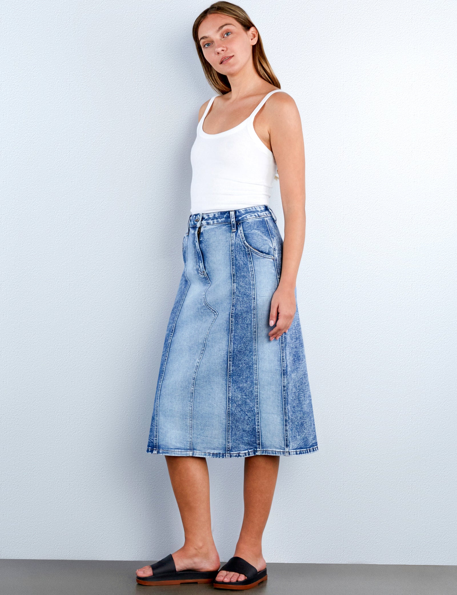 【U LAN】belt point washing denim skirt OZZY DENIM SKIRT | Nili Lotan